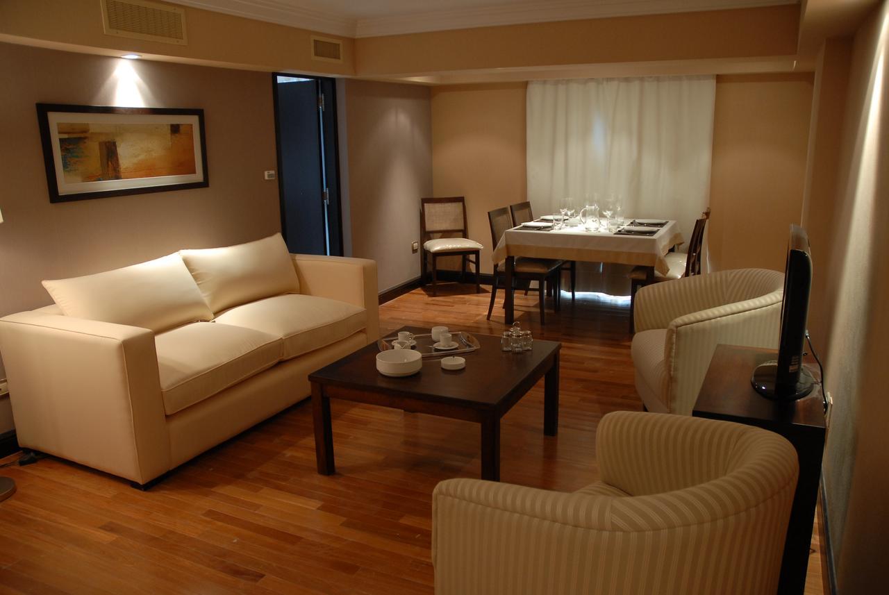 Premium Tower 3*