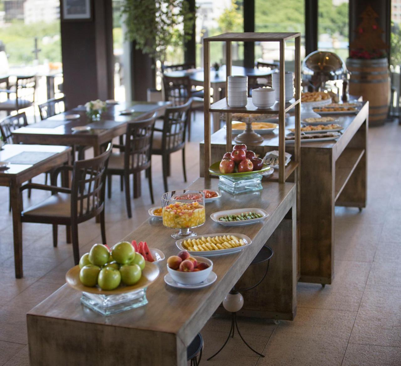 Aparthotel Premium Tower Mendoza